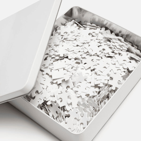 Jigsaw puzzle in a tin · blank