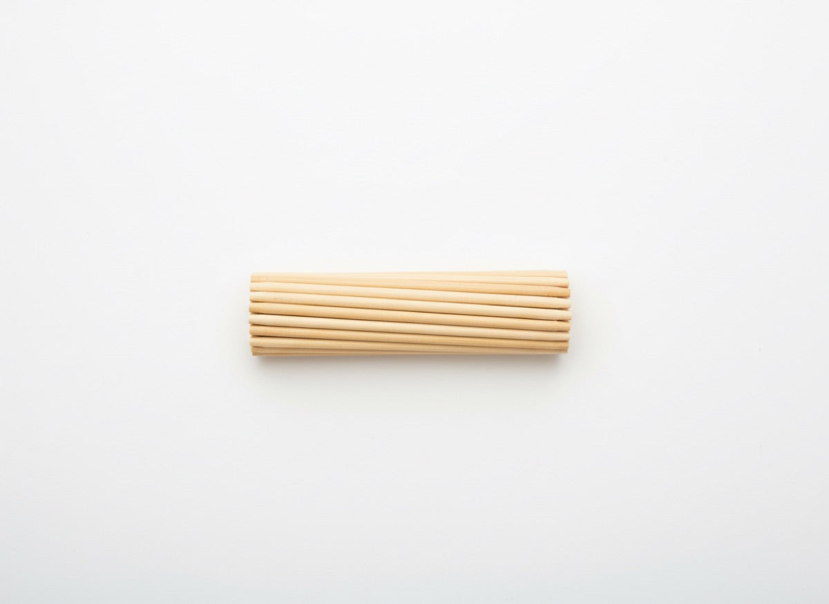 Plastic pick flower