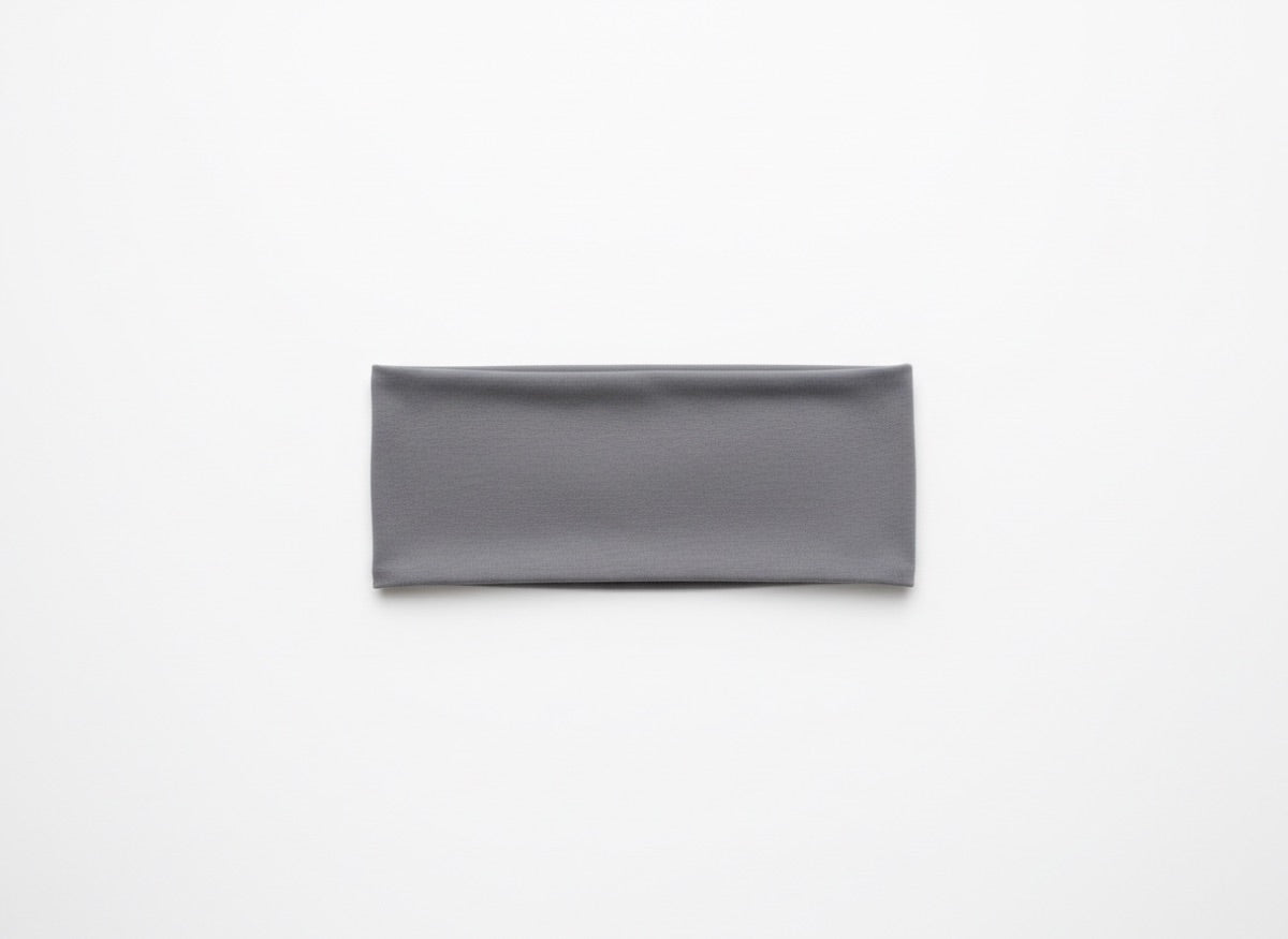 Cap squeezable plastic bottle