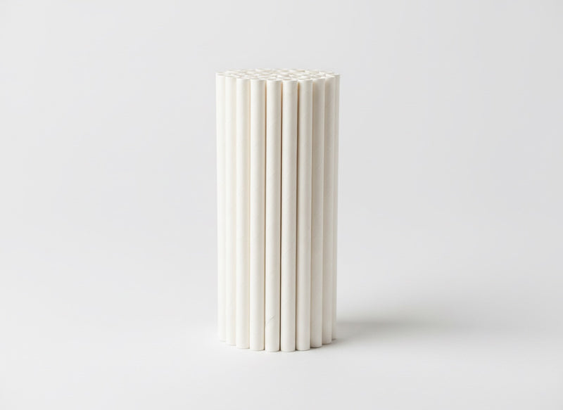 Handbag circular shape straw